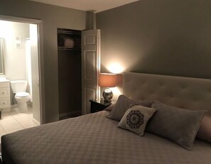 1 bedroom, desk, iron/ironing board, free WiFi - This property is no longer available for short term rental.  (St. Augustine Beach)