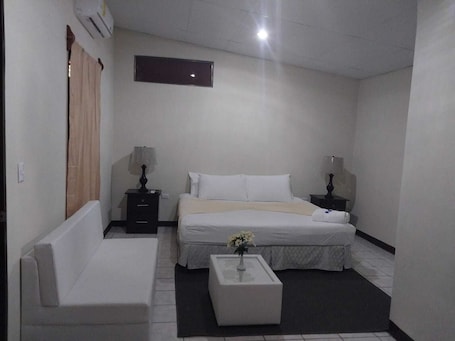 Superior Single Room | Free WiFi. Hotel Dalinky Numeró 2