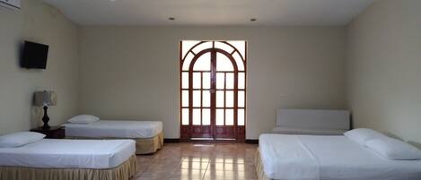 Standard Quadruple Room | Free WiFi