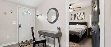 1 bedroom, iron/ironing board, WiFi