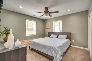 4 bedrooms, internet, bed sheets