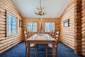 Dining - Mountain Retreat | Fast Internet | Full Kitchen (Heber City)