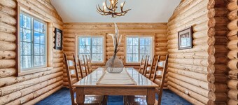 Mountain Retreat | Fast Internet | Full Kitchen