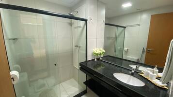 Shower, rainfall showerhead