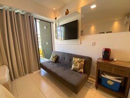 Smart TV 42-inch có truyền hình kỹ thuật số, TV 