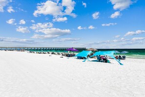 On the beach, sun loungers, beach towels - Breathtaking Gulf Front 1st Floor unit in the Regency!! (Navarre)