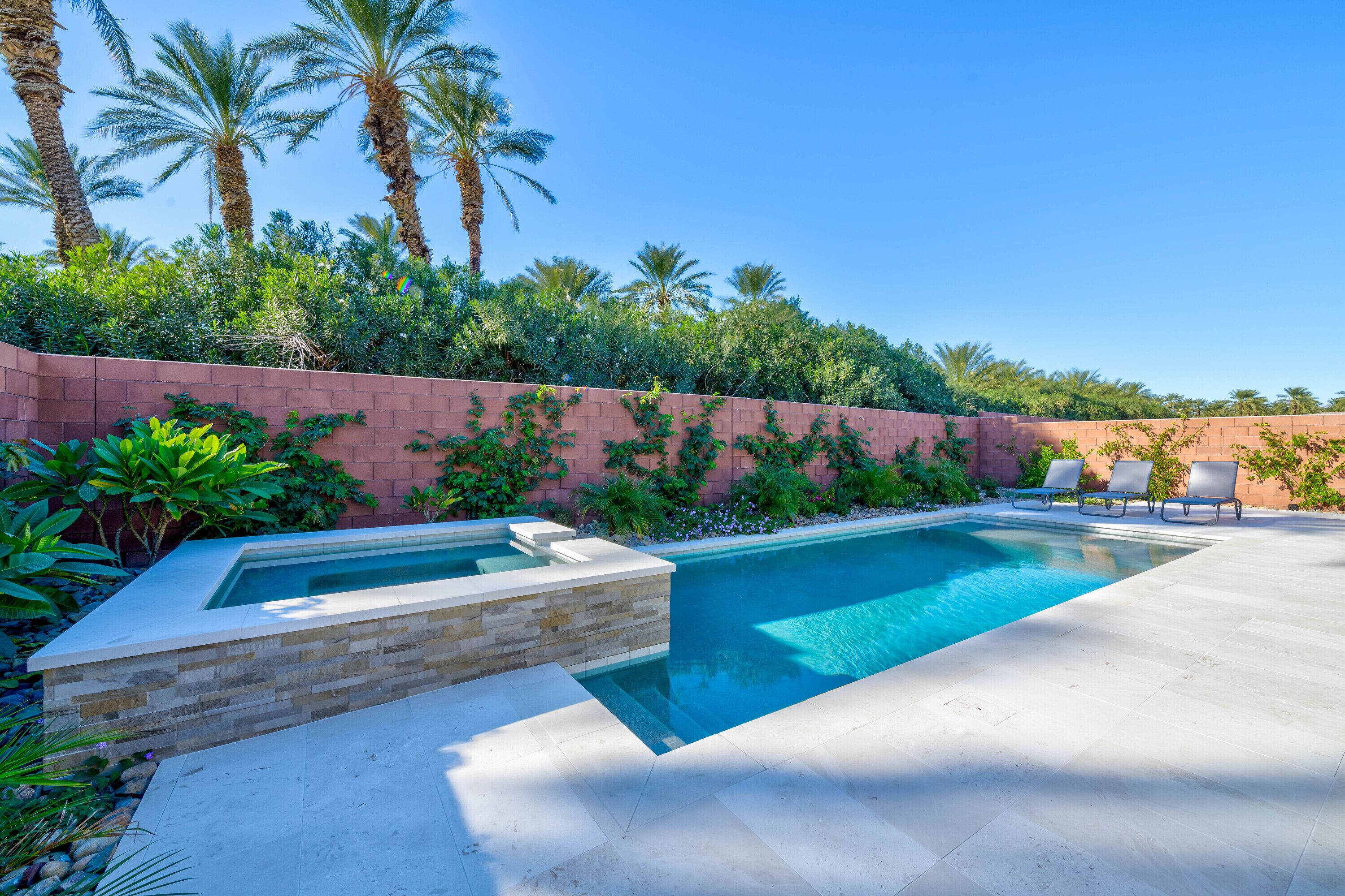 Resort Amenities and Private Pool, Spa & Pizza Oven