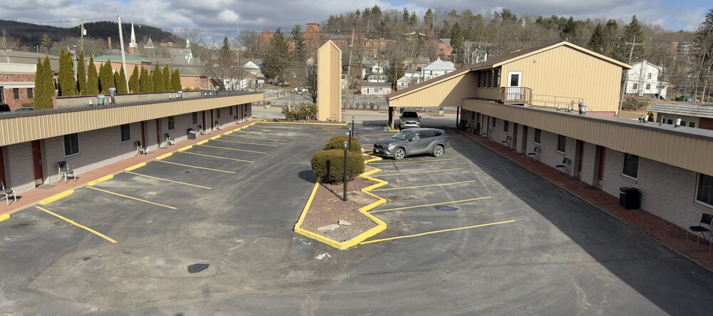 Mansfield Inn by null