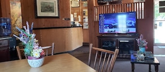 Mansfield Inn