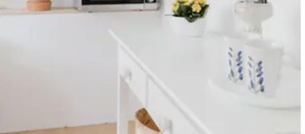 Room in Quite Area and Central Location - Newly Renovated Basement