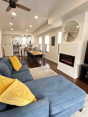Smart TV, fireplace, video games