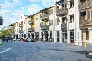 Exterior - Summer Breeze Flat - St Augustine Green (Panama City Beach)