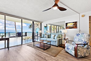 TV - Remodeled 1bd, stunning sunsets & views (Lahaina)