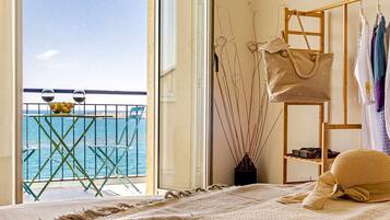 2 chambres, fer et planche Ă repasser, Wi-Fi gratuit, draps fournis