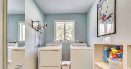 1 Mi to Okemo Mtn Resort: Ludlow Home w/ Hot Tub