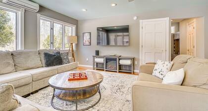 1 Mi to Okemo Mtn Resort: Ludlow Home w/ Hot Tub