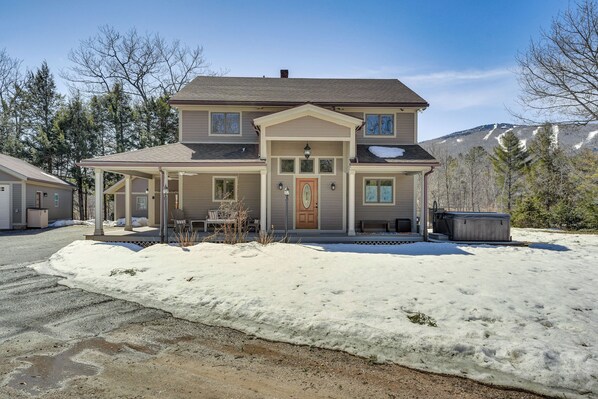 House (3 Bedrooms) | Front of property