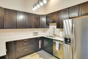 Apartment (2 Bedrooms) | Interior - Buena Vista Condo ~ 11 Mi to Cottonwood Lake! (Buena Vista)