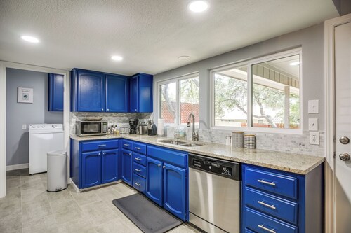 Serene San Antonio Vacation Home w/ Smart TVs