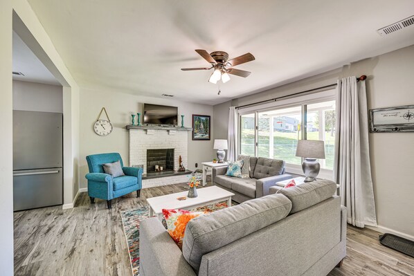 House (2 Bedrooms) | Interior
