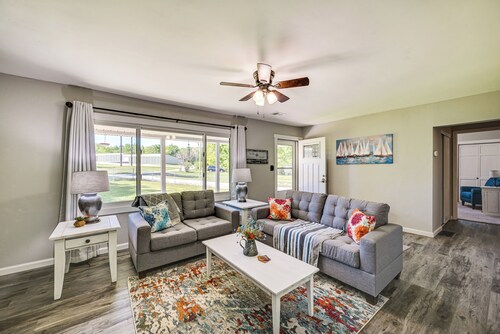 3 Mi to Burnside Marina: Lake Cumberland Getaway