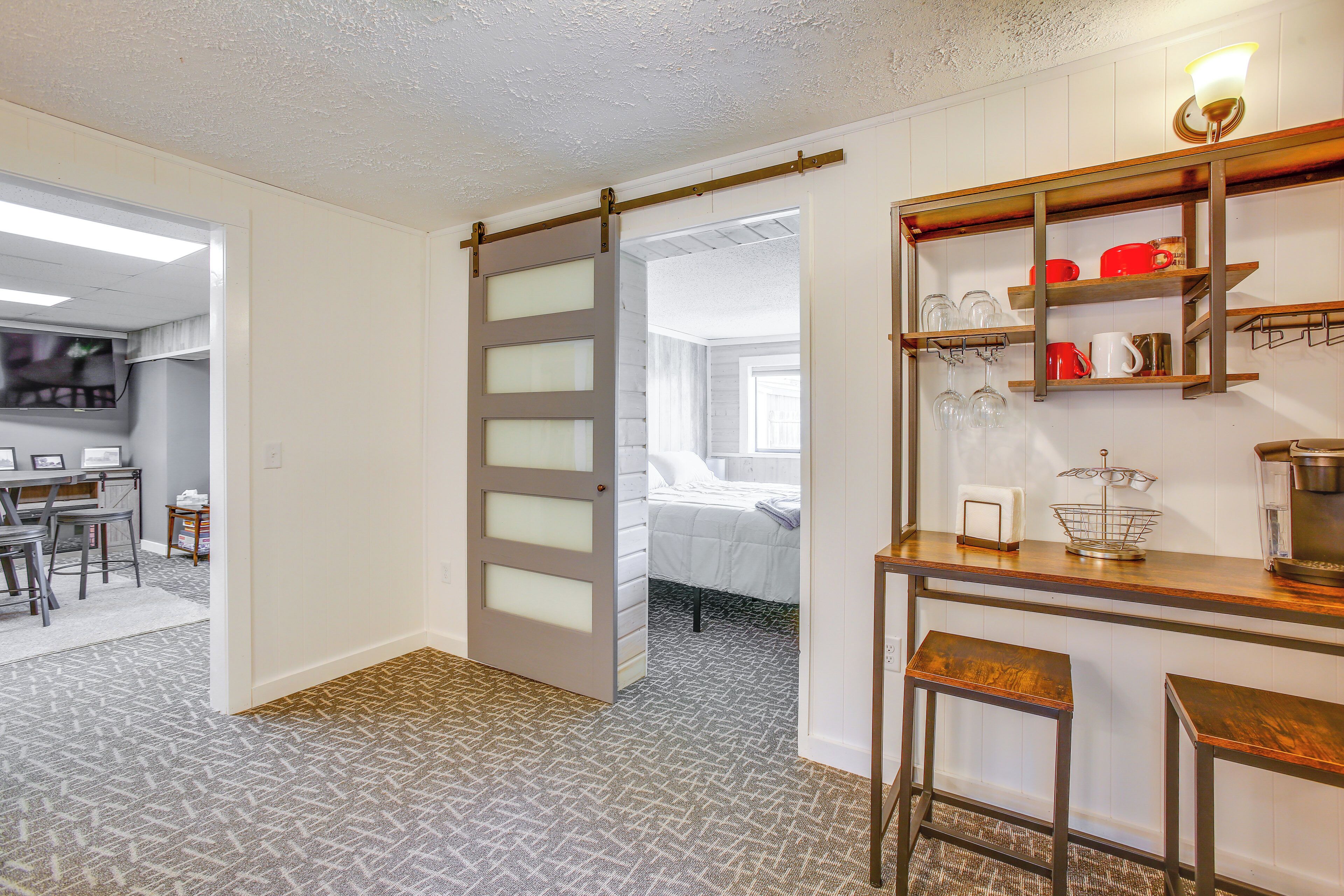 Apartment (1 Bedroom) | Interior