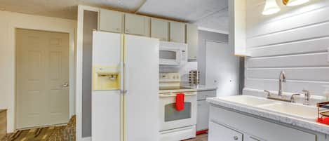 Apartment (1 Bedroom) | Interior