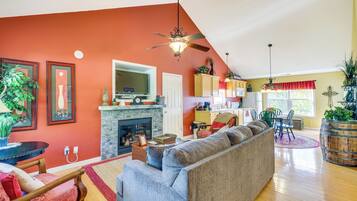 Cottage (2 Bedrooms) | Interior