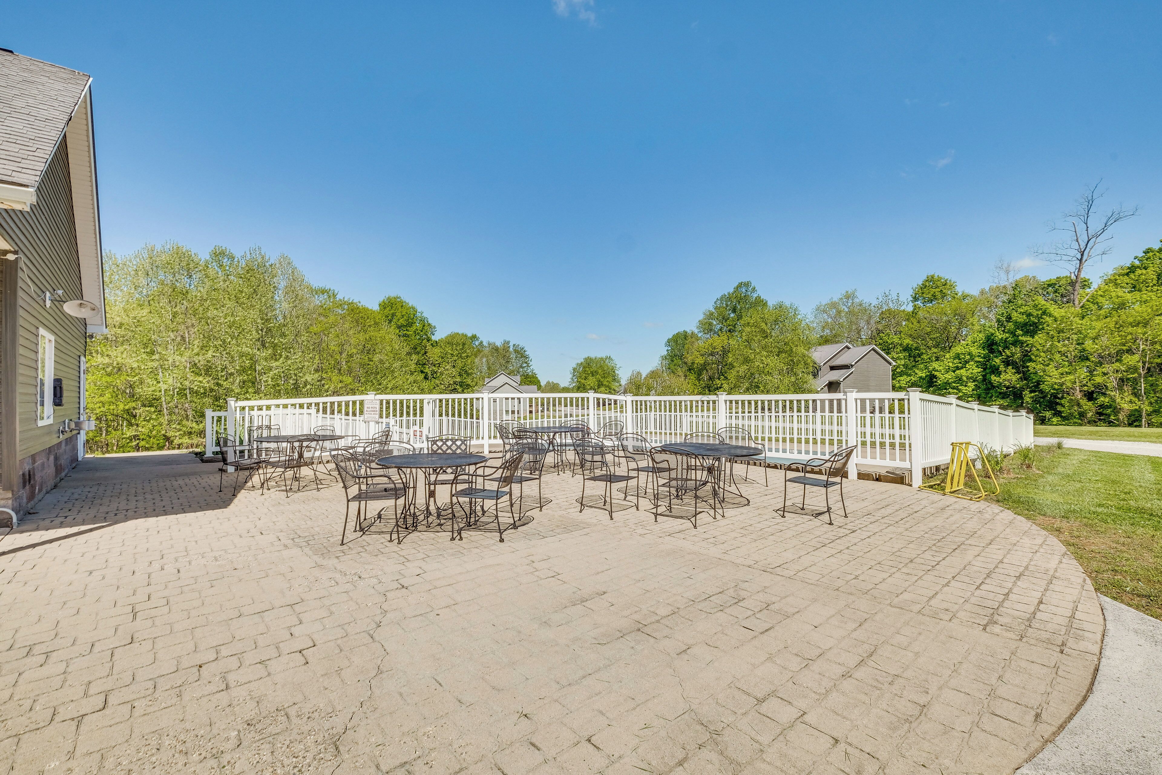 Cottage (2 Bedrooms) | Interior