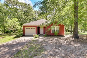 Interior - Charming Abbeville Home w/ Private Boat Dock! (Abbeville)