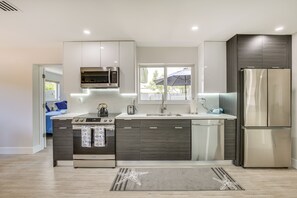 House (3 Bedrooms) | Bahagian dalam