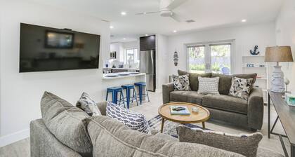 Fort Lauderdale Vacation Rental ~ 8 Mi to Beaches!