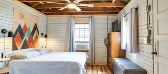 Peaceful Rutherfordton Getaway: 6 Mi to Downtown!