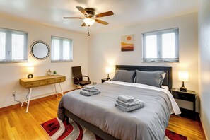 House (5 Bedrooms) | Interior