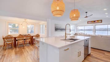 Cottage (3 Bedrooms) | Interior