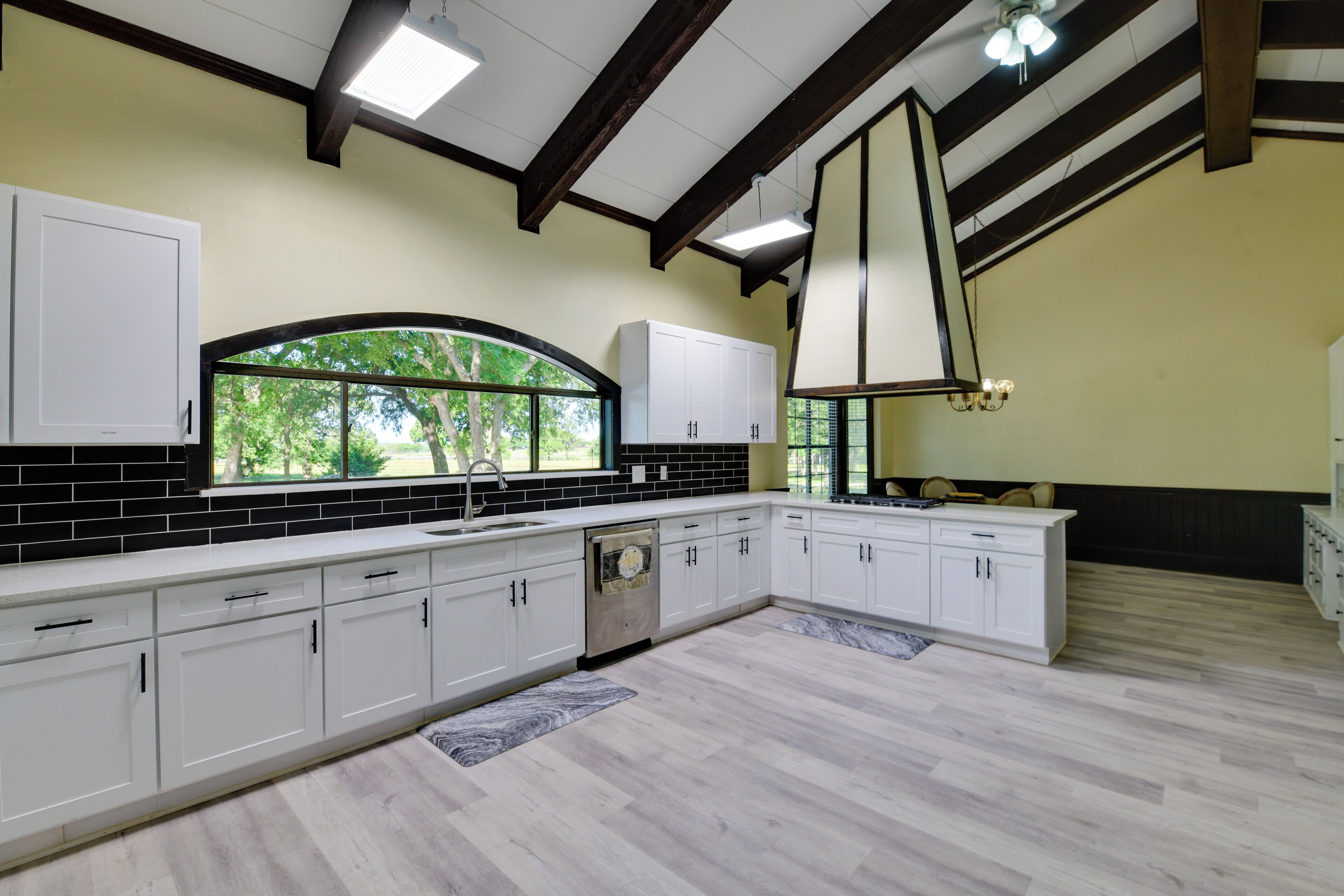 House (Multiple Bedrooms) | Interior