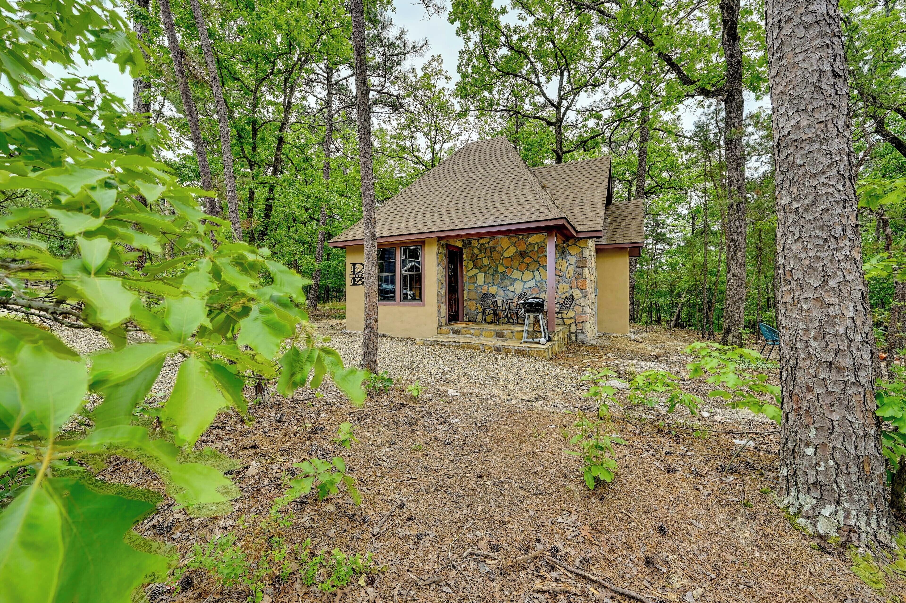 Apartment (0 Bedroom) | Interior