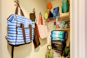 Villa (2 Bedrooms) | Interior - Villa Capriani Condo w/ Direct Beach Access! (Sneads Ferry)