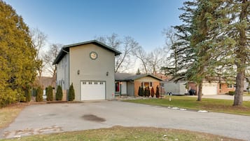 Cottage (3 Bedrooms) | Interior