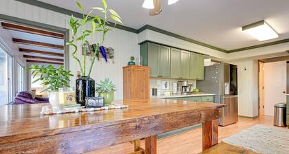 Lakefront Hartland Cottage w/ Patio & Fire Pits!