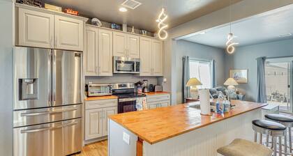 Kingman Getaway w/ Patio Near Route 66!