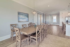 Apartment (3 Bedrooms) | Interior - Gorgeous Emerald Isle Getaway: Walk to Beach! (Emerald Isle)