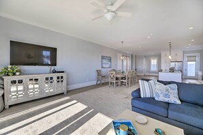 Apartment (3 Bedrooms) | Interior - Gorgeous Emerald Isle Getaway: Walk to Beach! (Emerald Isle)