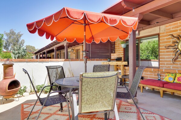 Villa (2 Bedrooms) | Restaurante al aire libre