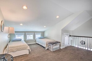 Interior - Garden City Gem: Private Hot Tub & Game Room! (Garden City)