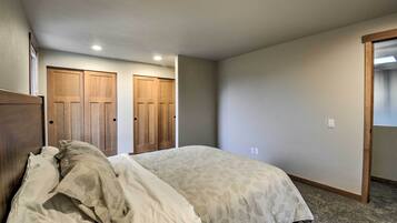 Apartamento (2 Bedrooms) | 2 dormitorios y ropa de cama