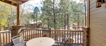 Covered Deck: Cozy Show Low Villa in Torreon!