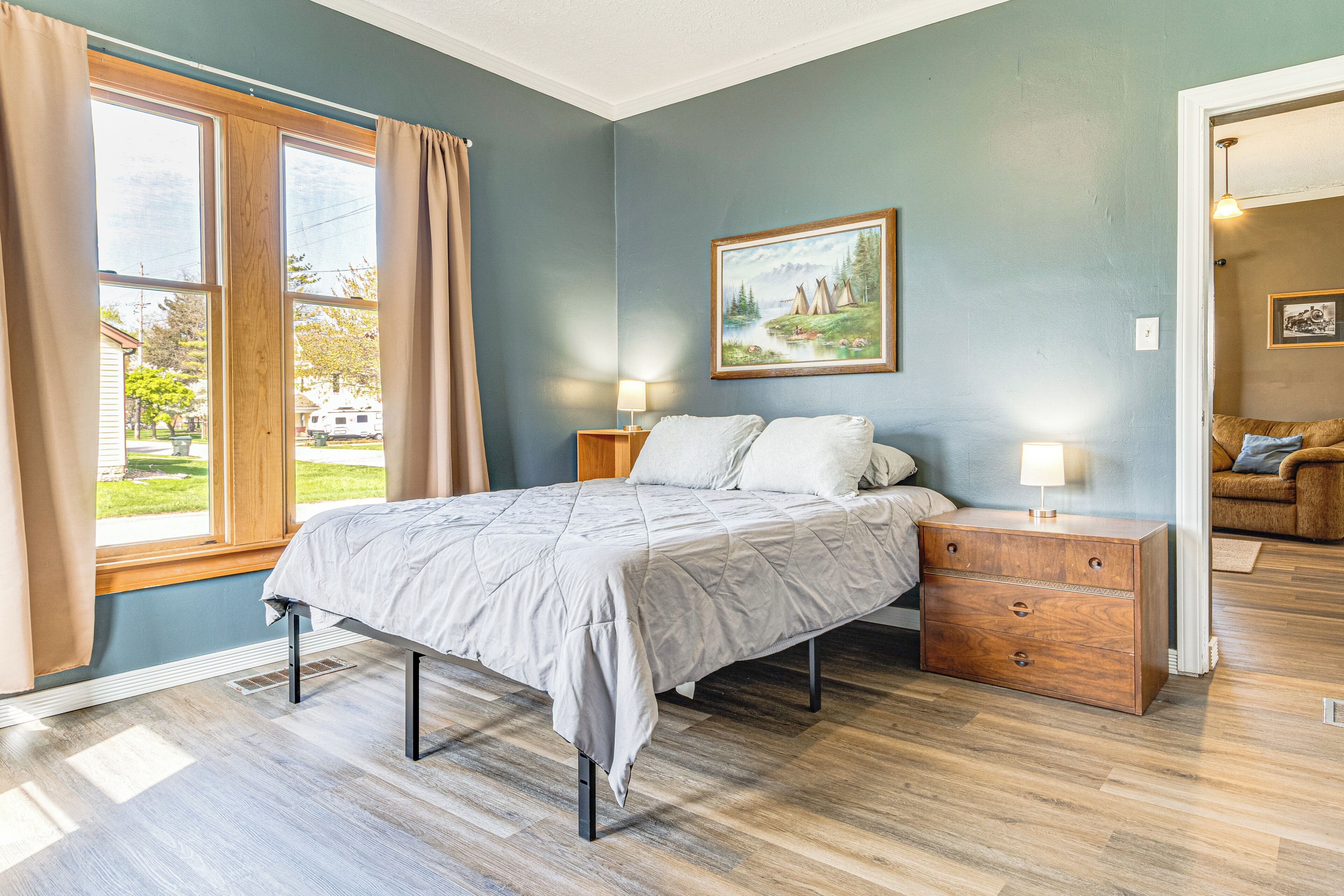 المنشأة من الداخل