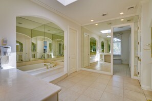 Bathtub