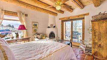 House (1 Bedroom) | Interior